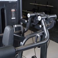 E7005JZ Дельт-машина. Стек 135 кг