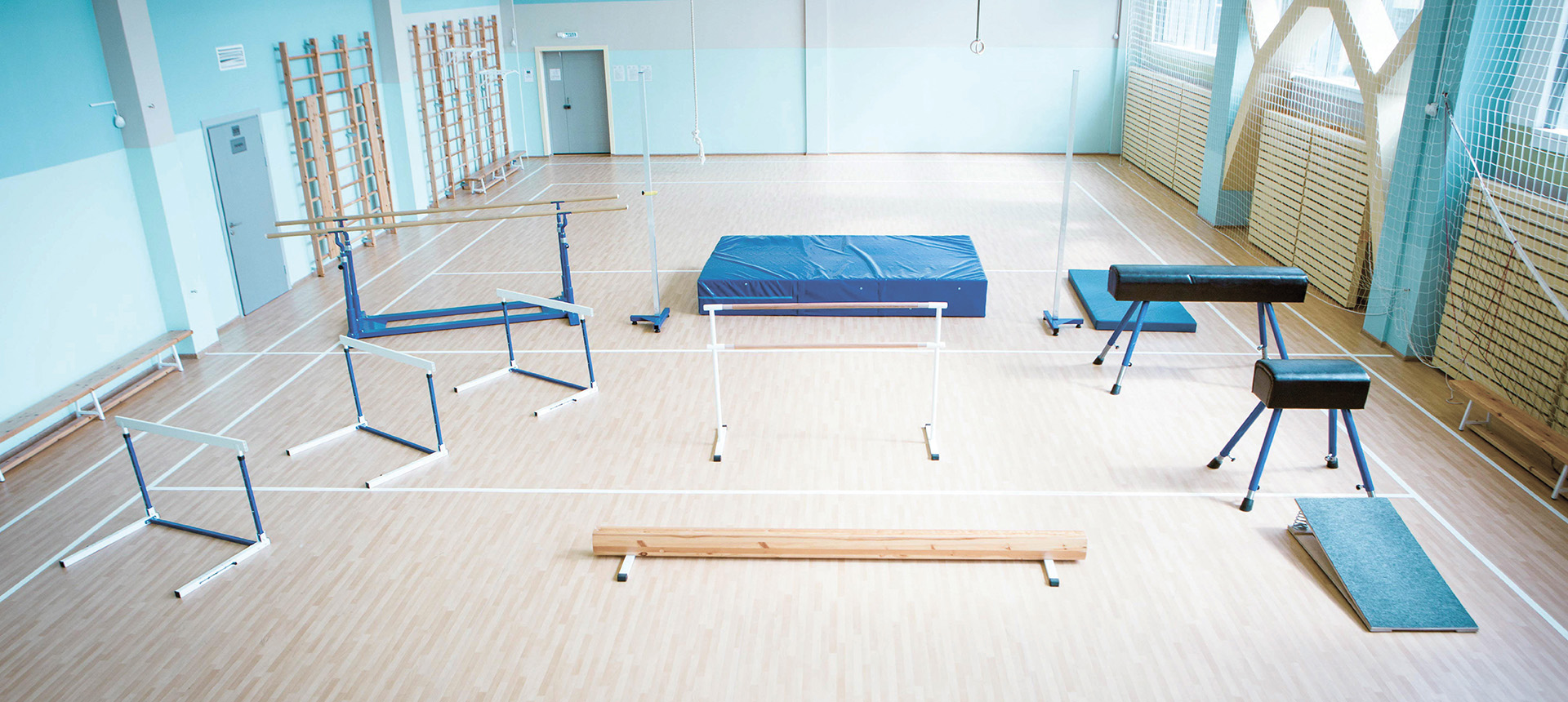 СПОРТИВНОЕ ОБОРУДОВАНИЕ ДЛЯ ШКОЛ И УЧРЕЖДЕНИЙ 